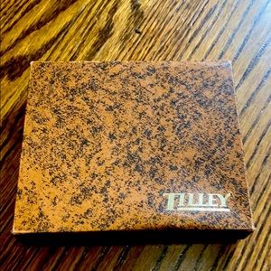 NEW Tilley Men wallet- New with a box